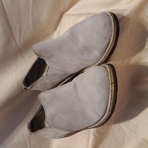 Ugg Grey Loafers SZ 8.5